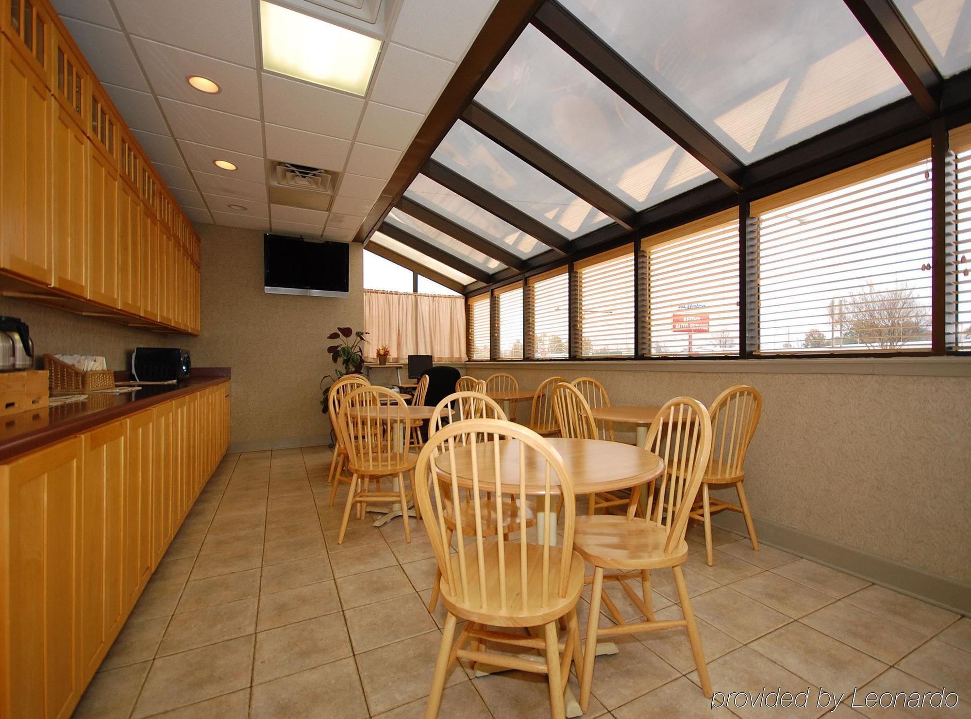 Motel 6 Marion Ar Restaurant foto