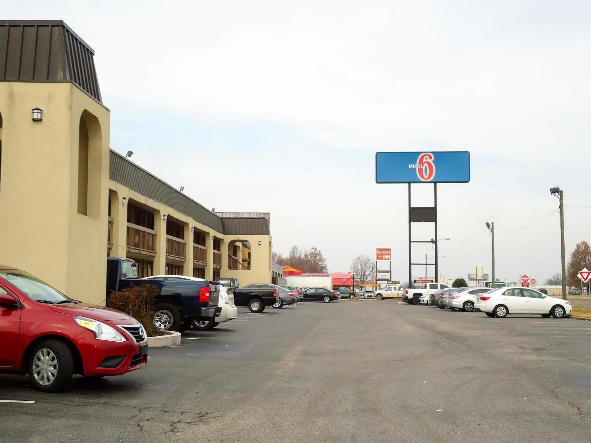 Motel 6 Marion Ar Exterior foto